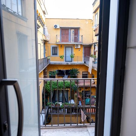 Stay Soft Apartment - Centro Storico Napoli Экстерьер фото