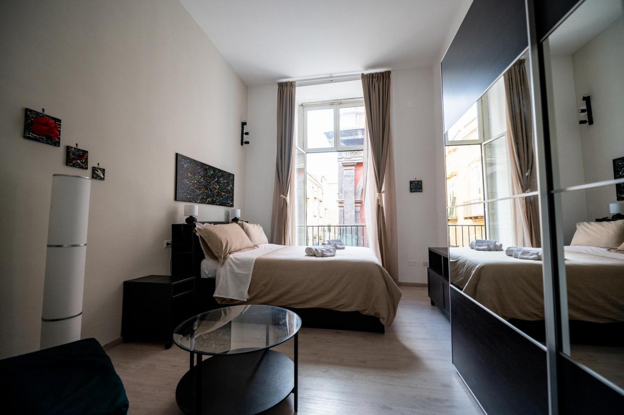 Stay Soft Apartment - Centro Storico Napoli Экстерьер фото